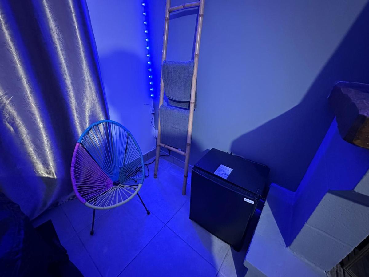 Love Room Avec Jacuzzi Proche Paris Et Roissy Cdg Persan Εξωτερικό φωτογραφία