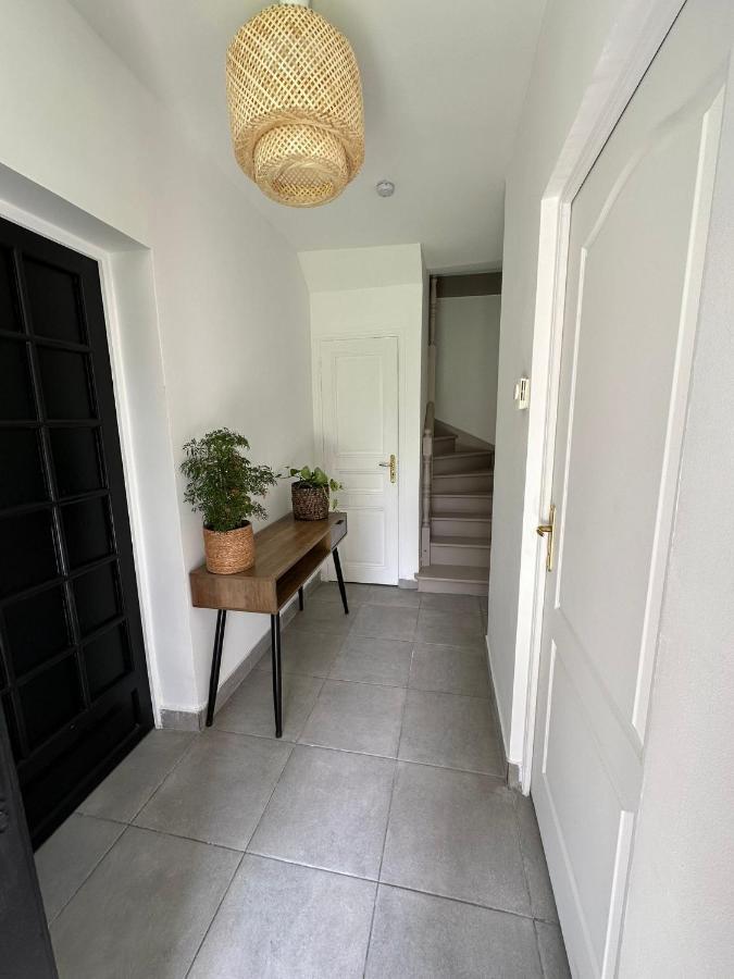 Love Room Avec Jacuzzi Proche Paris Et Roissy Cdg Persan Εξωτερικό φωτογραφία