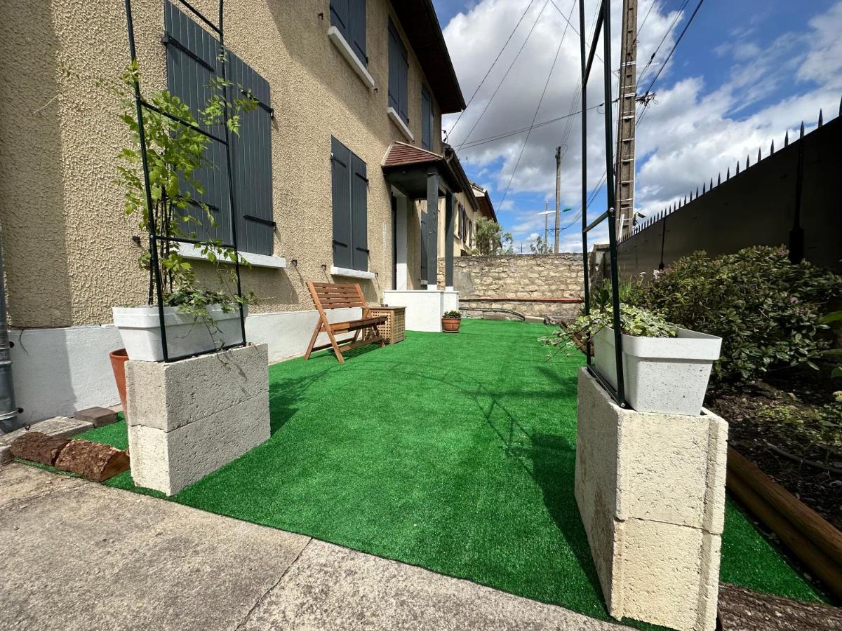 Love Room Avec Jacuzzi Proche Paris Et Roissy Cdg Persan Εξωτερικό φωτογραφία